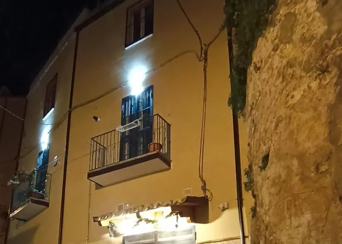 Domus San Pietro Couette-café 3*