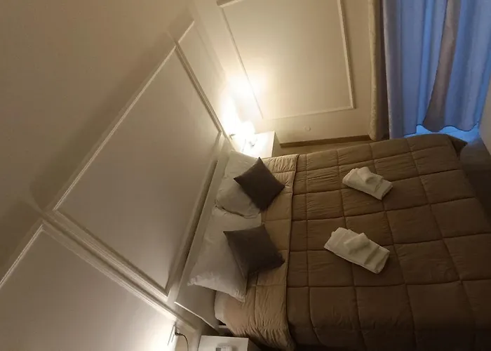 Domus San Pietro Bed & Breakfast 3*