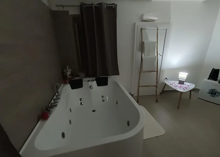 Bed & Breakfast Domus San Pietro 3*